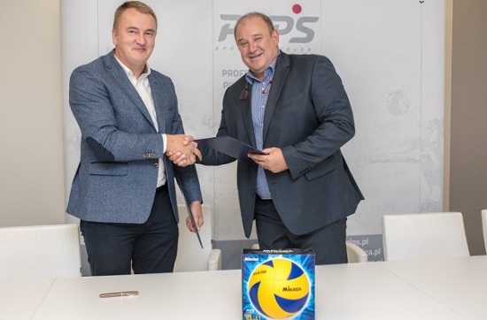 Kolejne trzy lata z Mikasą
